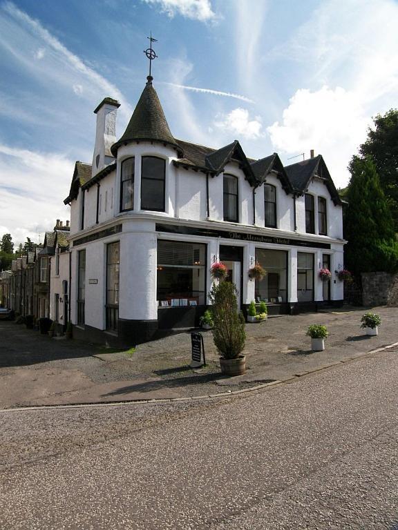 The Merryburn - Rooms And Courtyard Studios Dunkeld Zimmer foto